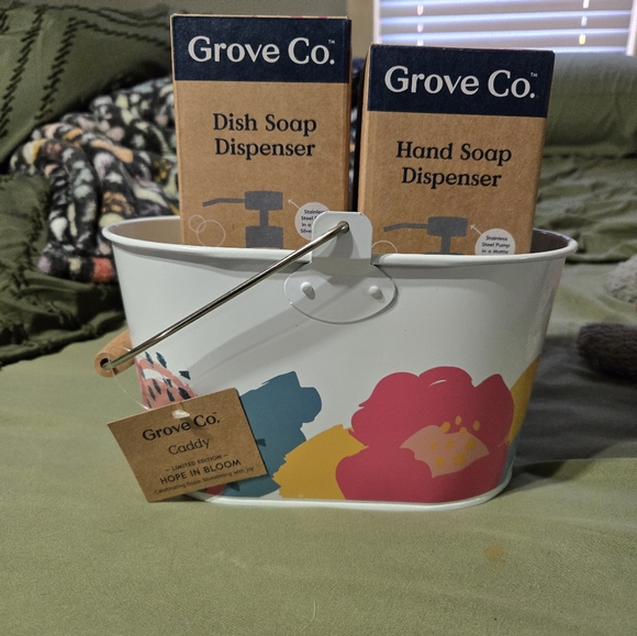 Grove Collaborative Hope In Bloom Caddy, Spring Blossom dishsoap, and handsoap - Picture 1 of 3